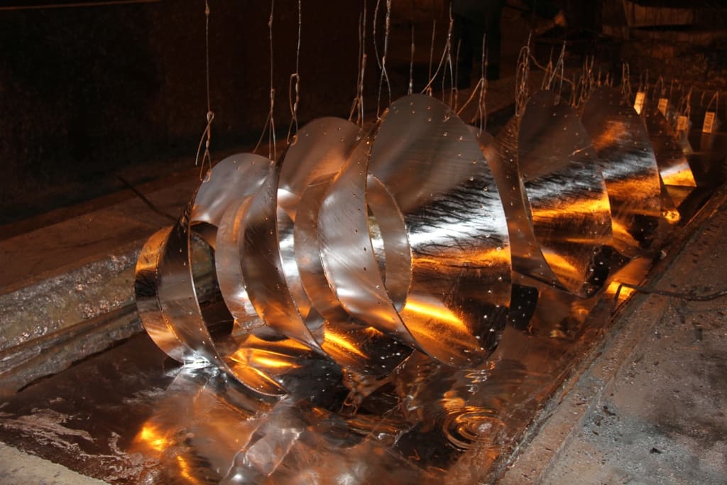 Pièce usinage traitement de galvanisation